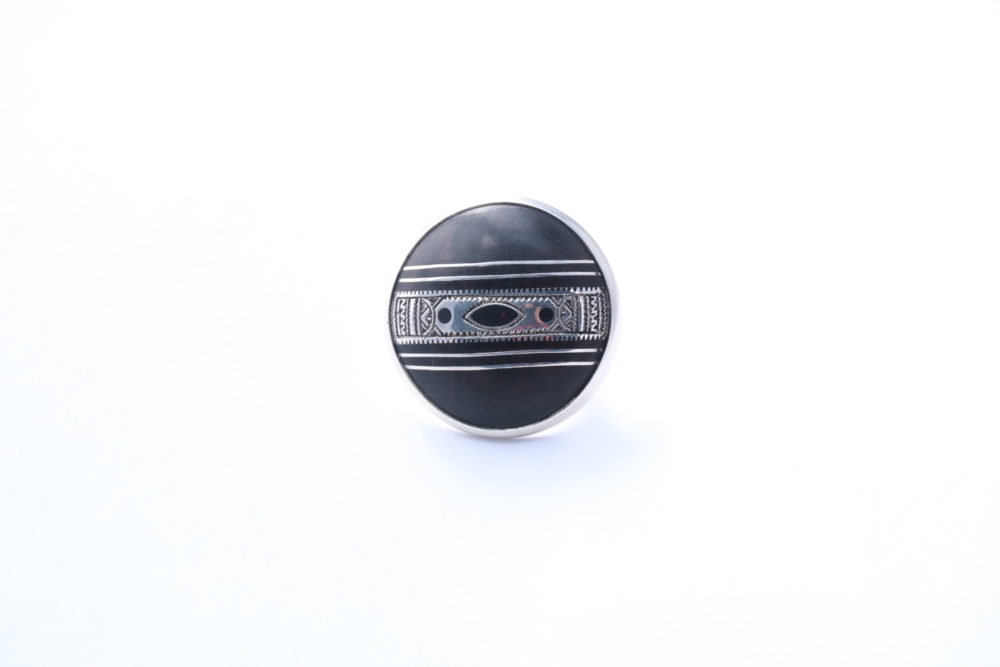Tuareg-Ring aus Silber 925 und Ebenholz