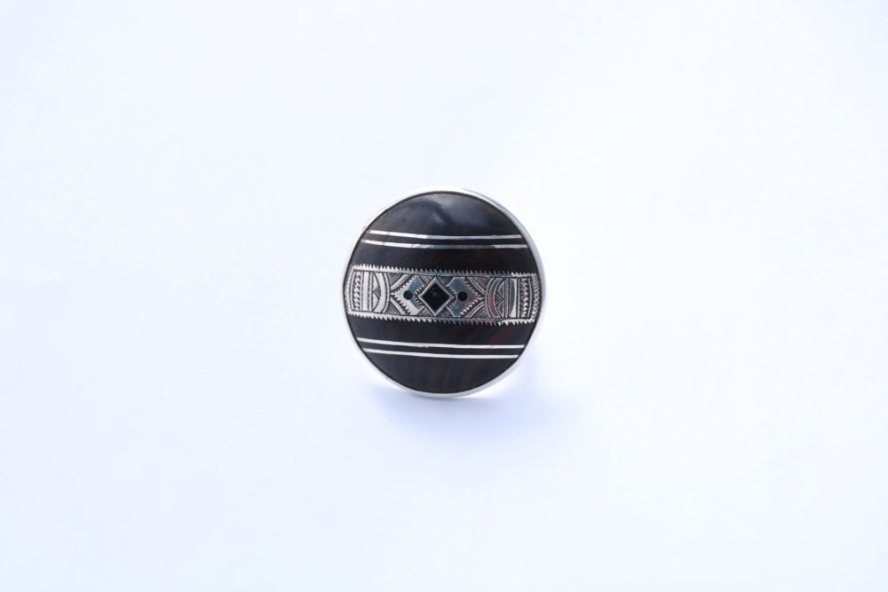 Tuareg-Ring T aus Silber 925 und Ebenholz