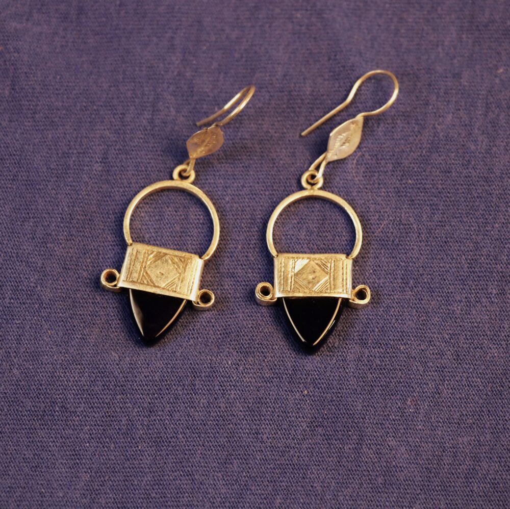 Tuareg-Ohrring «In Gall» aus Silber 925 und schwarzem Glas
