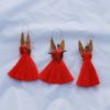 Ange rouge M avec arbre – Image 2