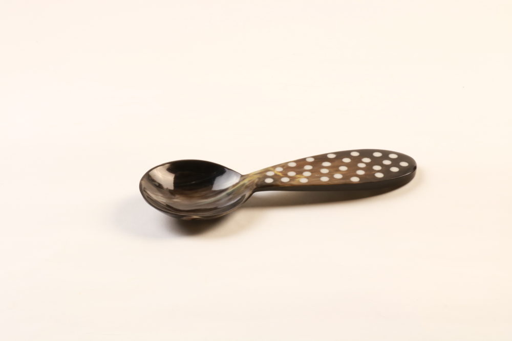 Cuillère à pot en corne de zébu
