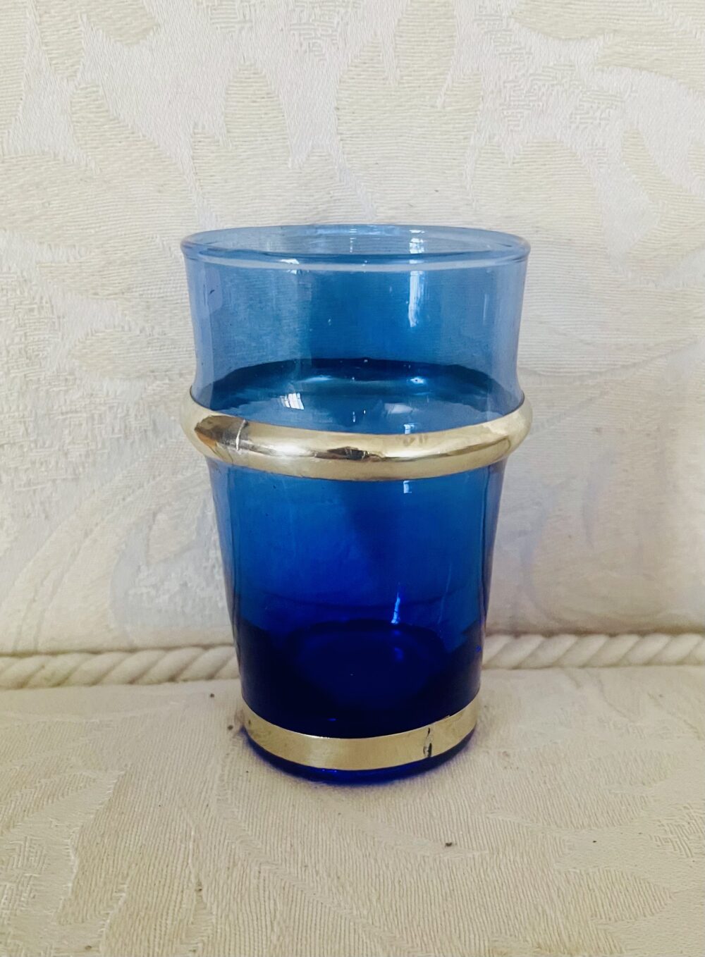 Blaue Beldi-Gläser mit Silberrand